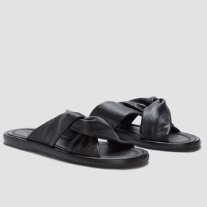 EVERLANE The Day Twist Sandal Black Leather Slip On Flat Heel 7 NEW
